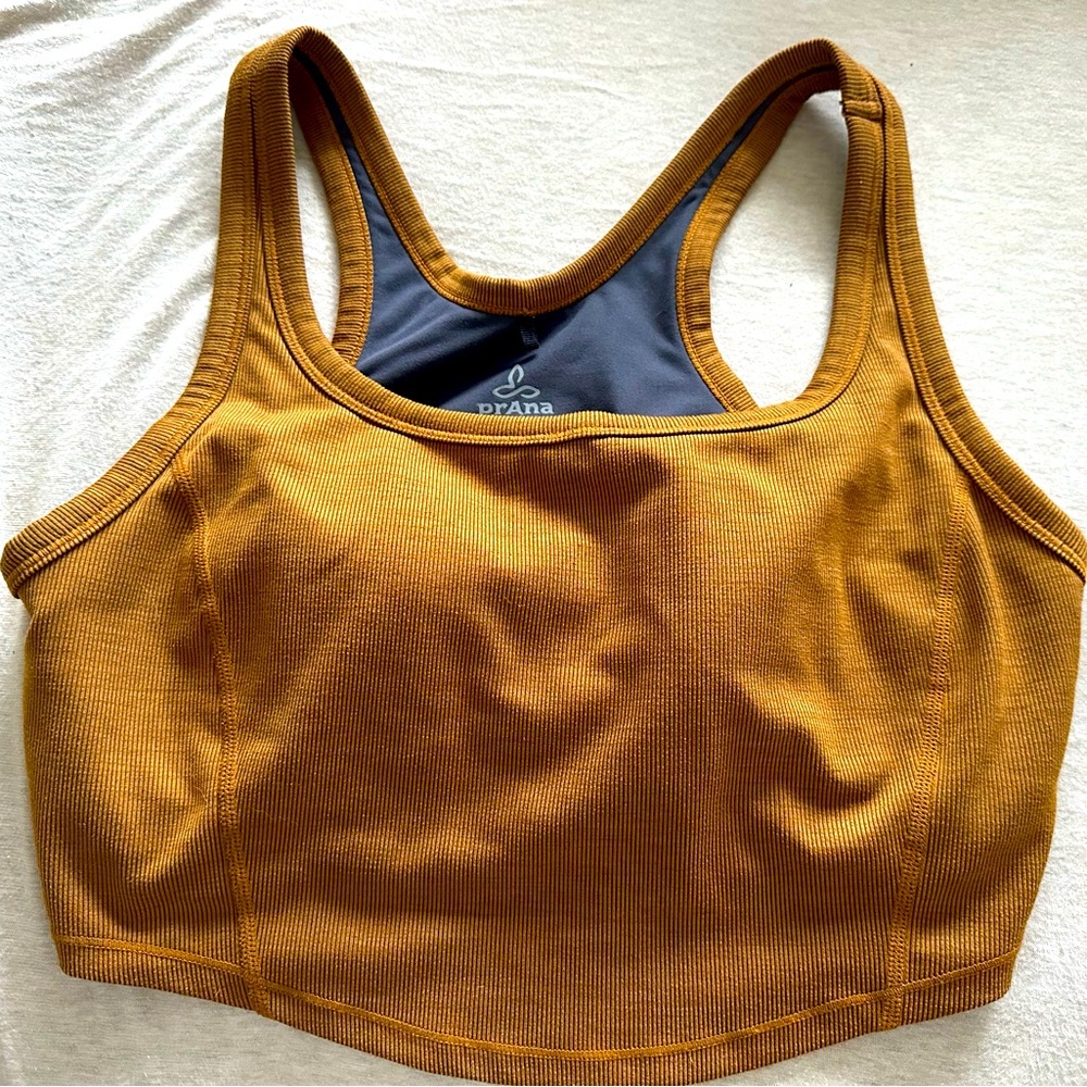 Prana Beksa bra excellent used condition size Medium crop top